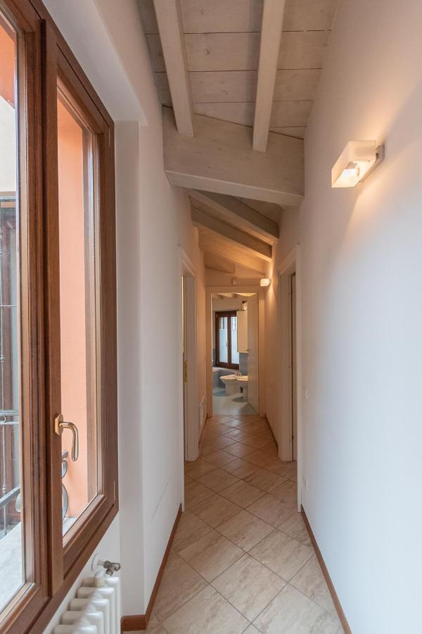 Trilocale Rua Sovera 85 - F&L Aparment Brescia Eksteriør bilde