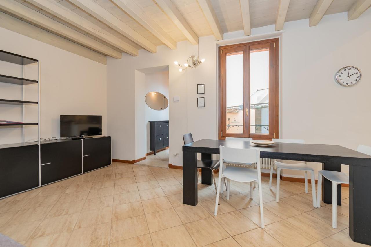Trilocale Rua Sovera 85 - F&L Aparment Brescia Eksteriør bilde