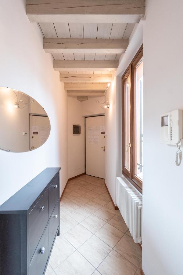 Trilocale Rua Sovera 85 - F&L Aparment Brescia Eksteriør bilde